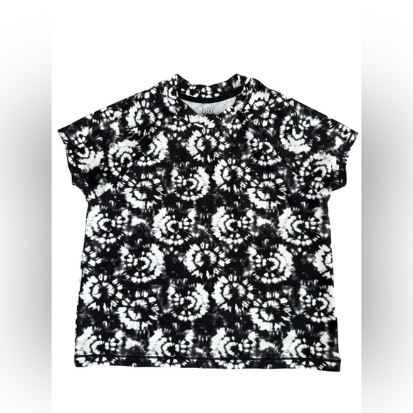 Athleta Girl Bundle Shirt and Camo Shorts Size Girls XL/14 - Picture 2 of 5